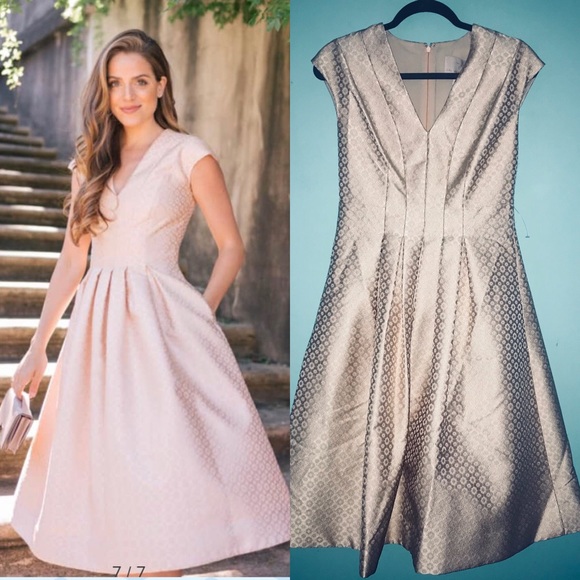 gal meets glam Dresses & Skirts - Gal meets glam brocade 🌹 Gold dress 4